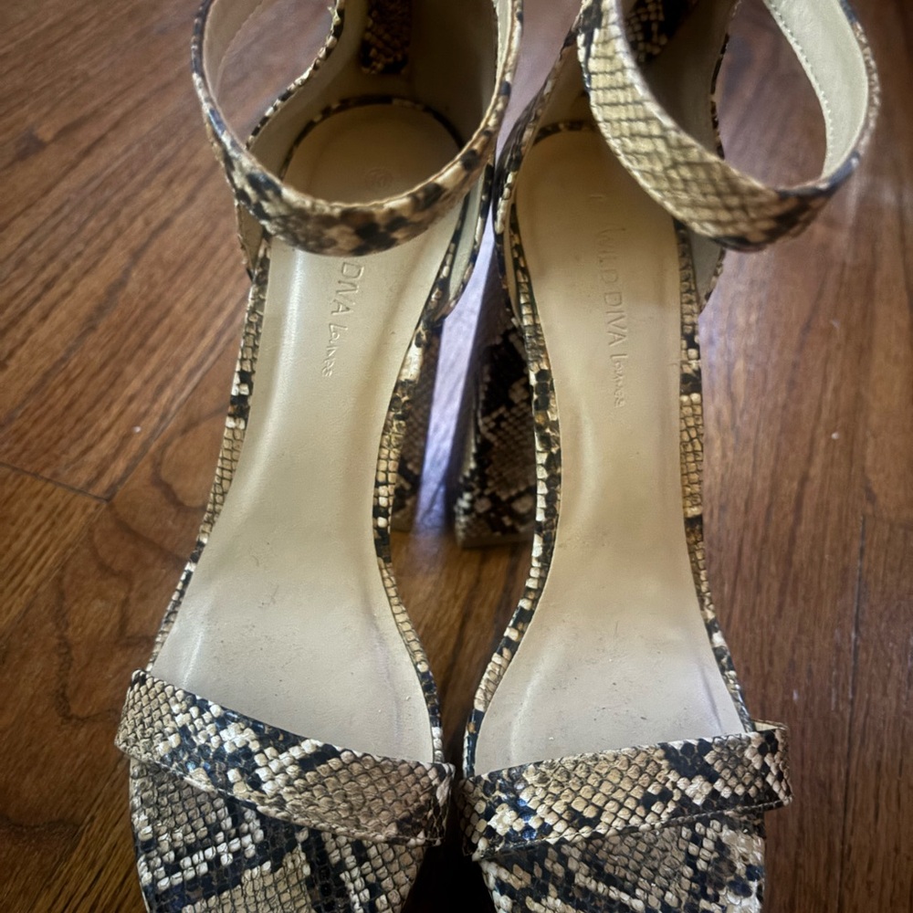 Snakeskin Patterned Women's Heels